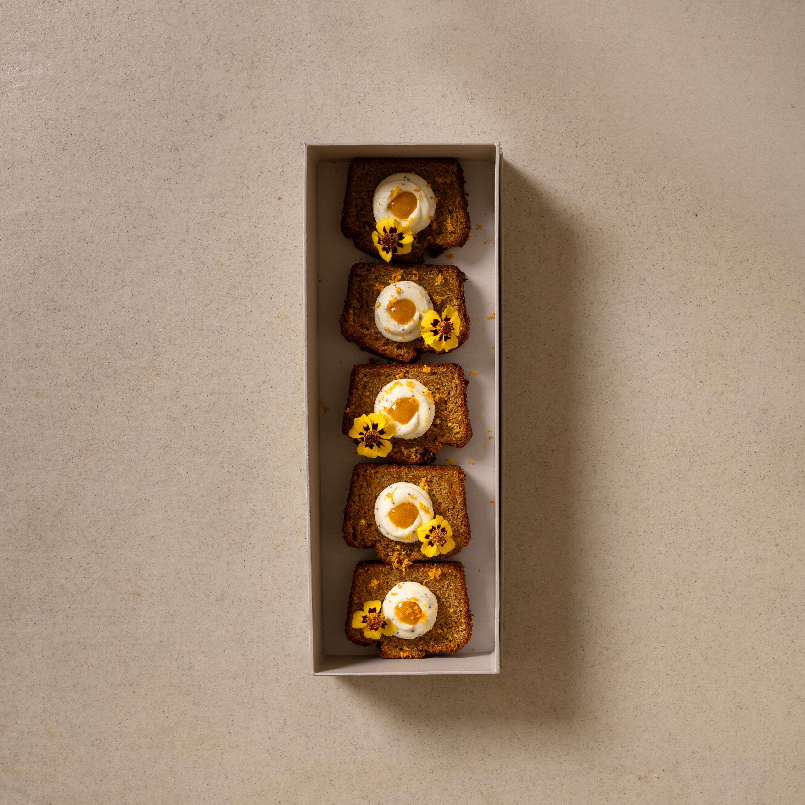 _65A3499 Carrot cake & butter cream , orange zest - Image 1