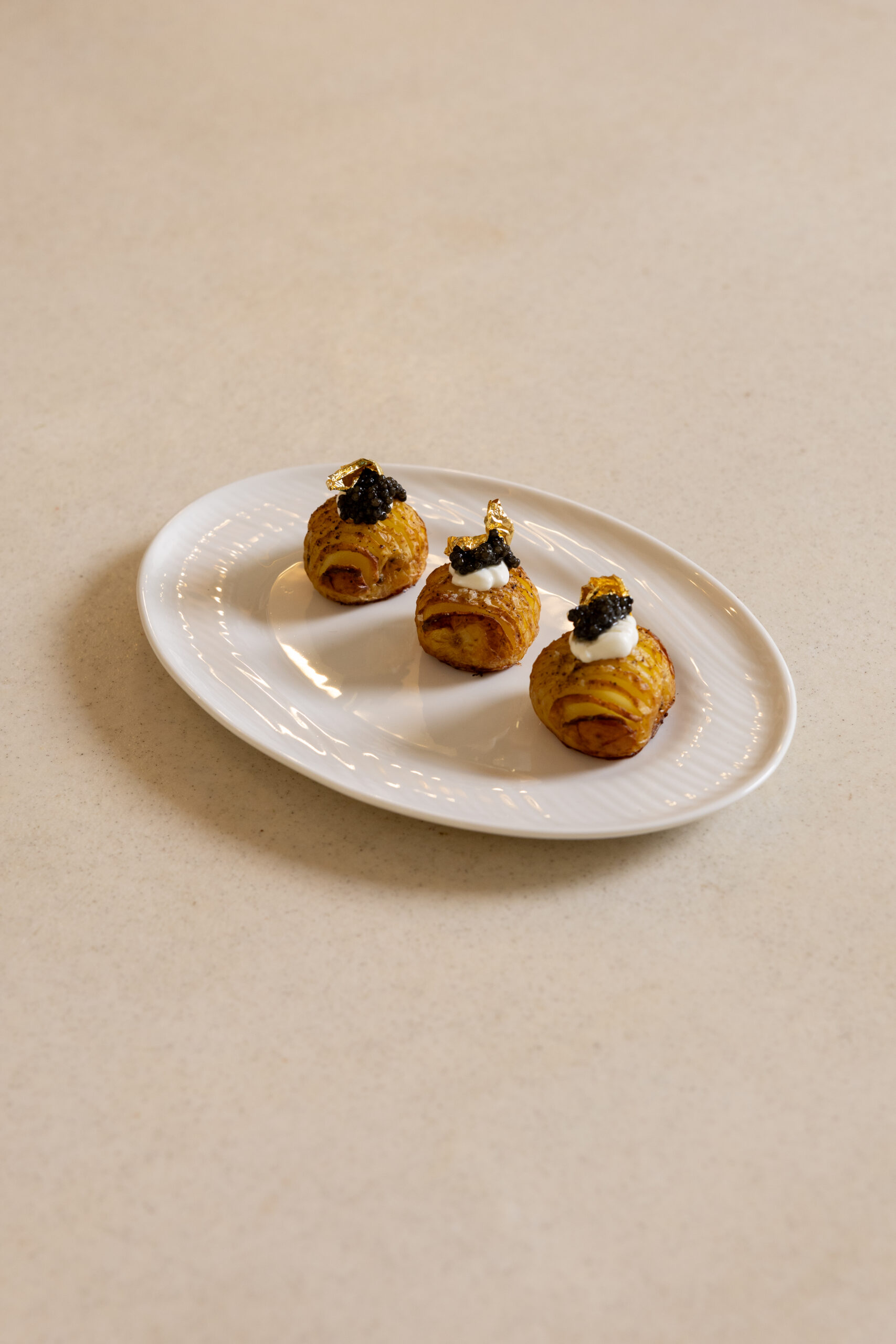 _65A7071 Gold potato & caviar - Image 1