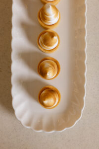 Yuzu lemon meringue tartlet - Image 3