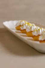 Lemon mini cake with meringue - Image 3