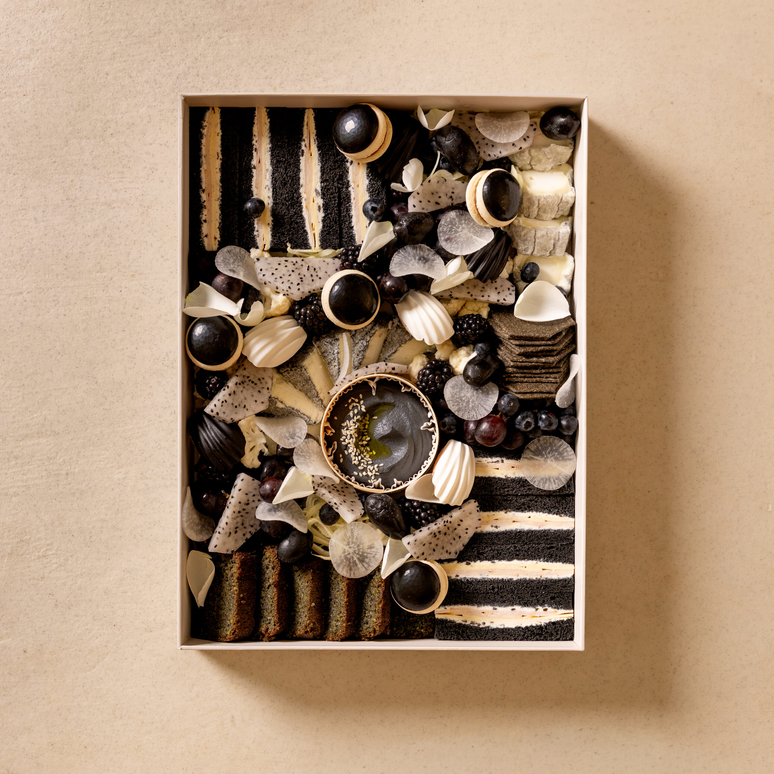 _65A1931-2 Le Camelia - Image 1